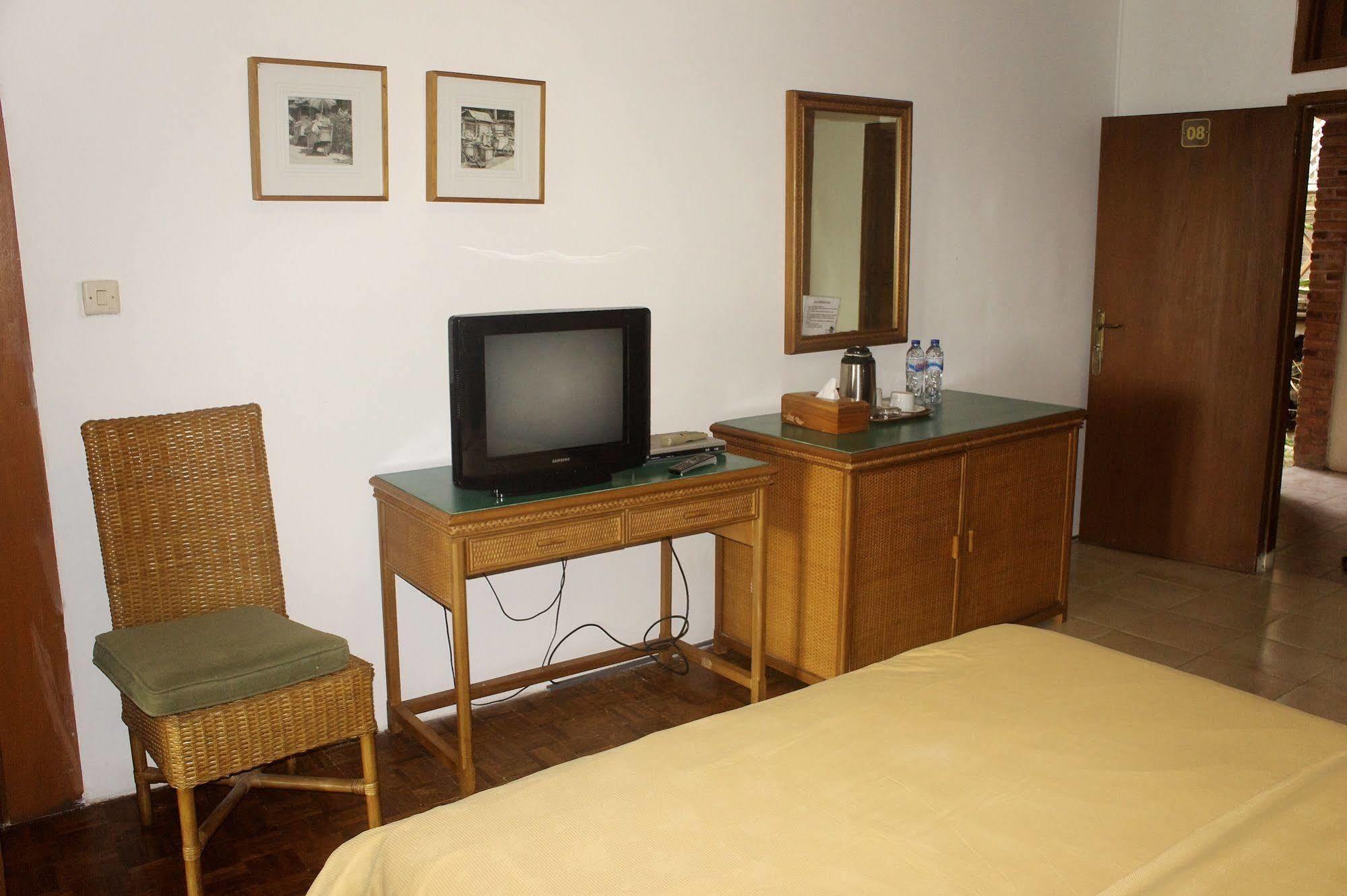 Hotel Oyo 1214 My Lagusa Cimaja Exteriér fotografie
